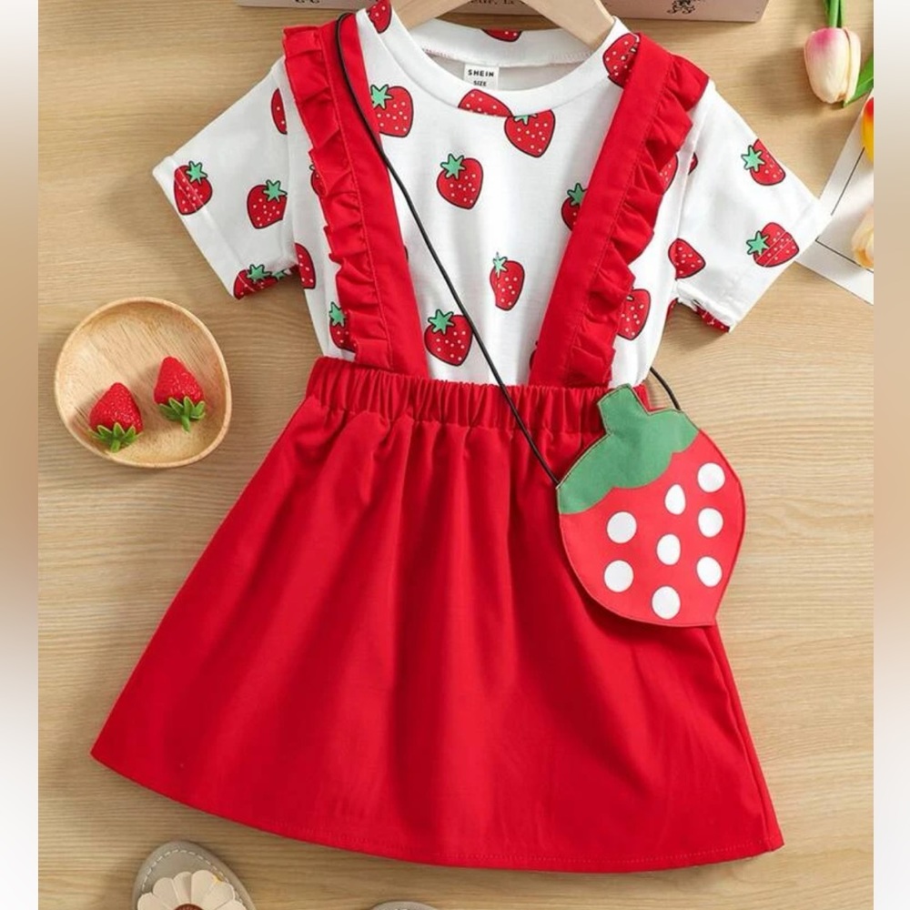 Toddler Girls Strawberry Print Tee & Ruffle Trim Pinafore
Skirt & Bag